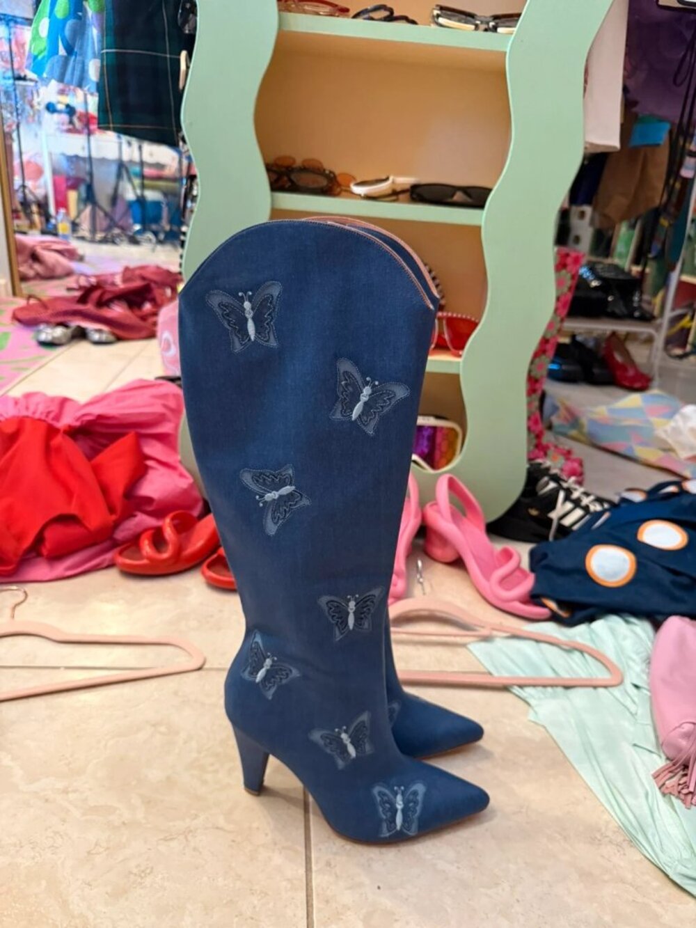 Butrich wildwood heart butterflies boot sky blue denim size 39 U.S. 8